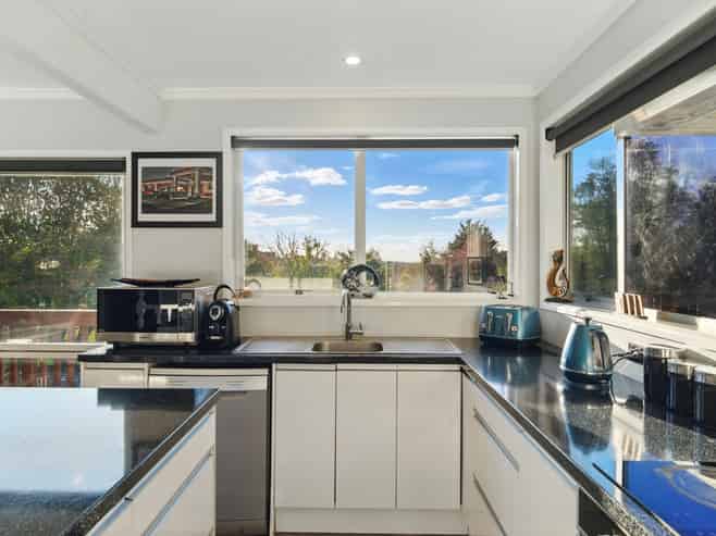 39 Seymour Place, Bellevue