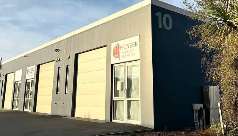 10 Senior Place, Bromley