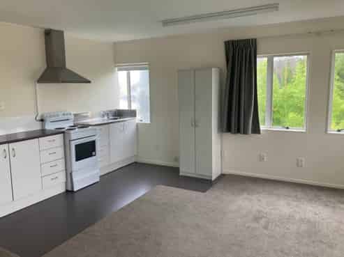 5/6A Botany Road, Howick