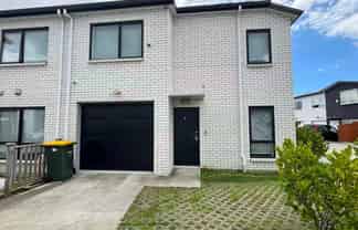 8 Seelie Court, Flat Bush