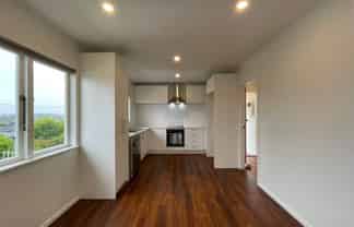 207 New Windsor Road, New Windsor