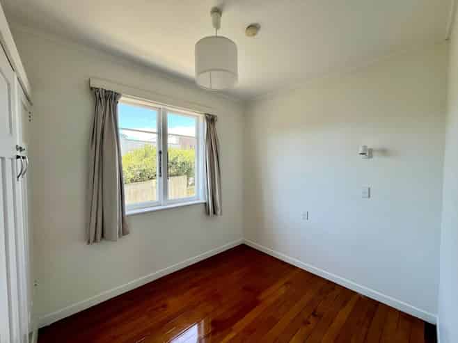 12 Wilkinson Road, Ellerslie