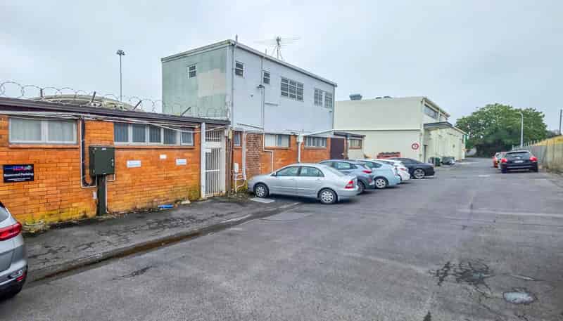 Unit 9/96 Great South Road, Papakura