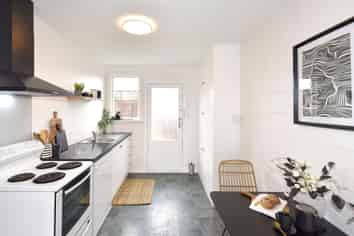 1/72 Longfellow Street, SYDENHAM