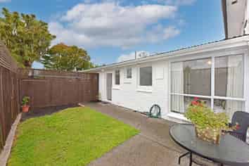 1/72 Longfellow Street, SYDENHAM