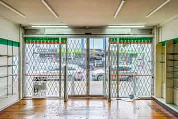 PRIME RETAIL PAPAKURA 
