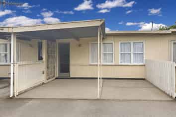 5D Adele Street , Woodville