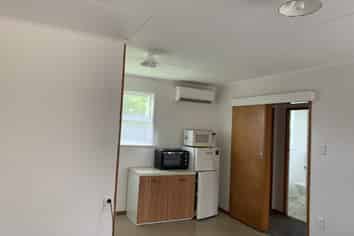 5D Adele Street , Woodville