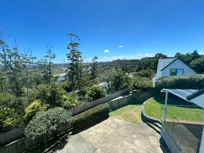 316 Whangaparaoa Road, Stanmore Bay