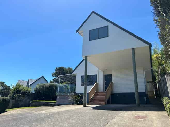 316 Whangaparaoa Road, Stanmore Bay