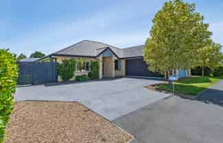 102 Tauhinu Avenue, LINCOLN