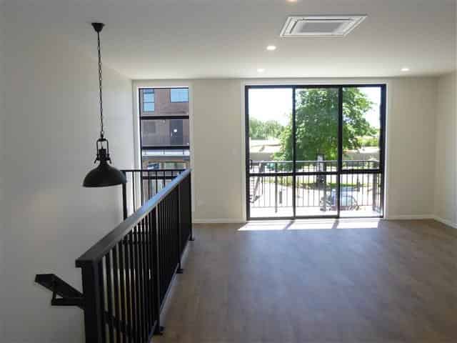 8 Village Quarter Lane, Frankton