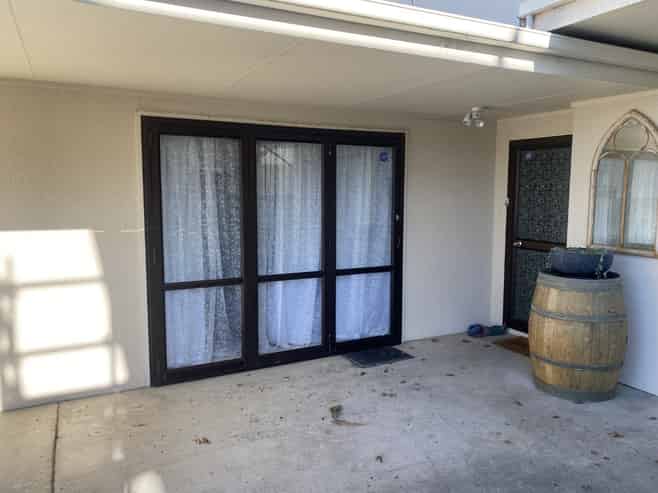 483 Marine Parade, Napier South