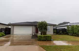 51 Grovedale Square, Wainuiomata