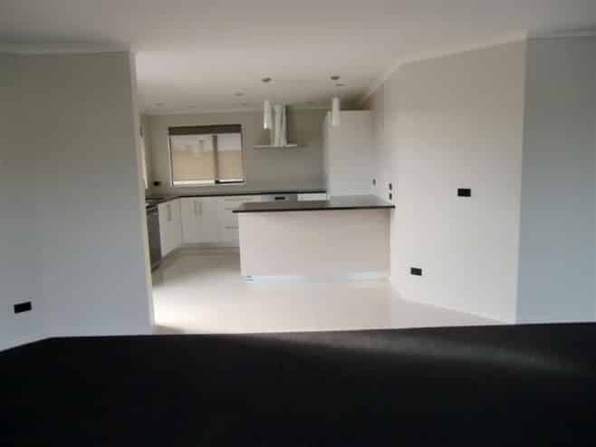 28 Queens Road, Glen Avon