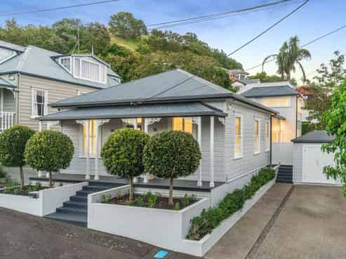 21 Saint Aubyn Street, Devonport