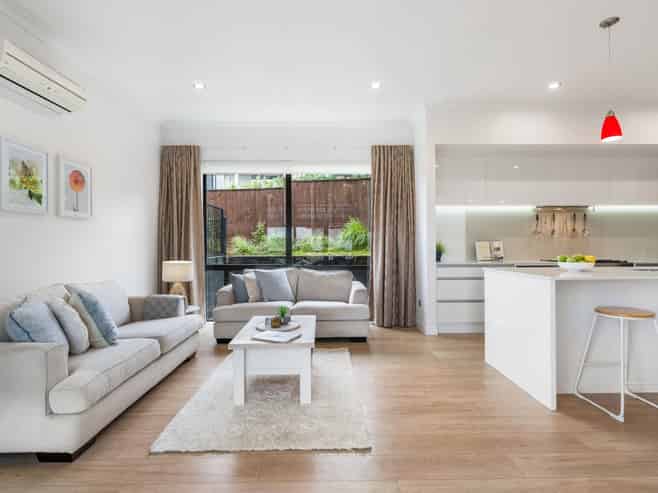 8 Hilton Close, Albany