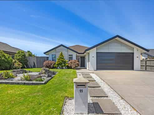 11 Handley Crescent, Wigram
