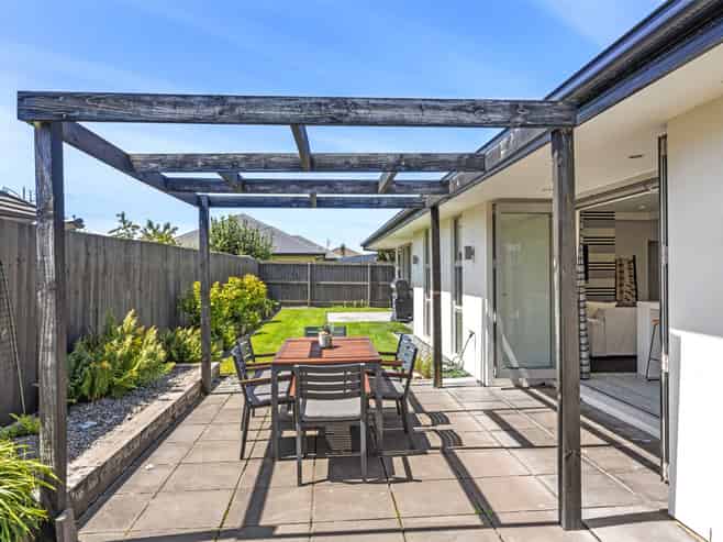 11 Handley Crescent, Wigram