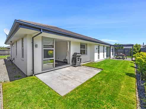 11 Handley Crescent, Wigram