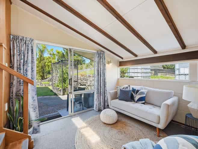 44 Saddleback Rise, Murrays Bay