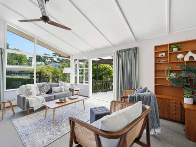 44 Saddleback Rise, Murrays Bay