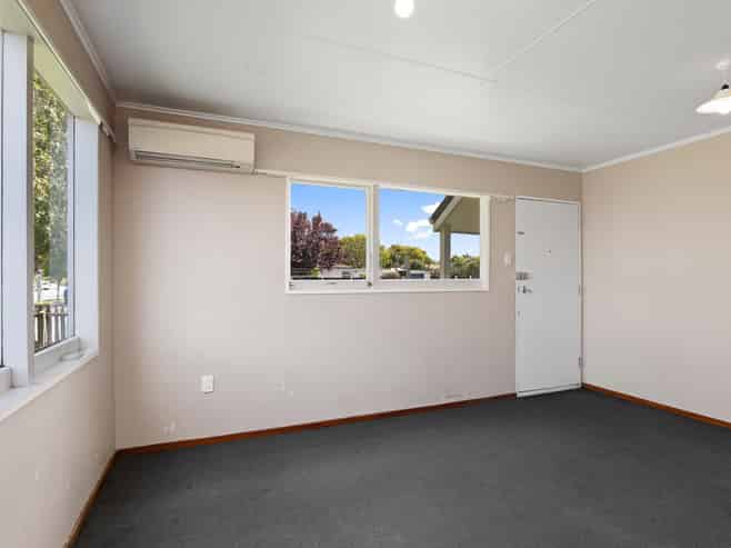 1 and 2/107 Rowley Avenue, Hoon Hay