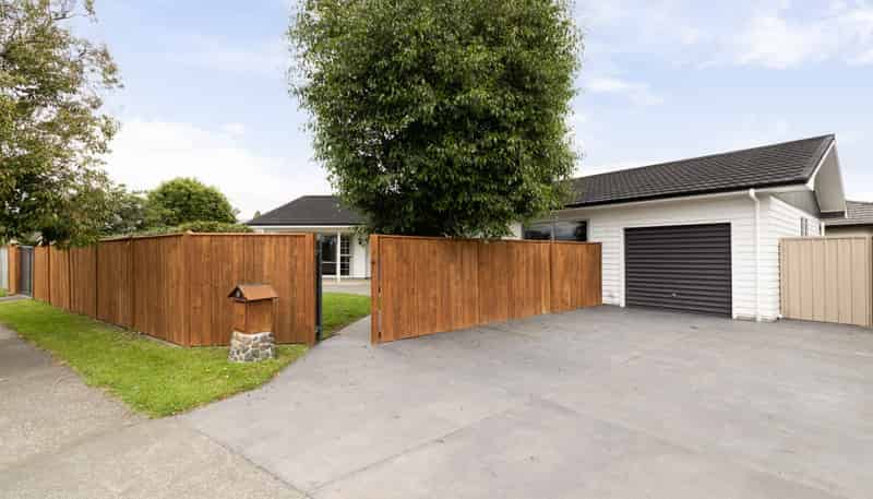 114 Avondale Road, Taradale