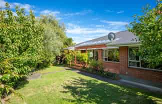 80 Halifax Street East, Nelson