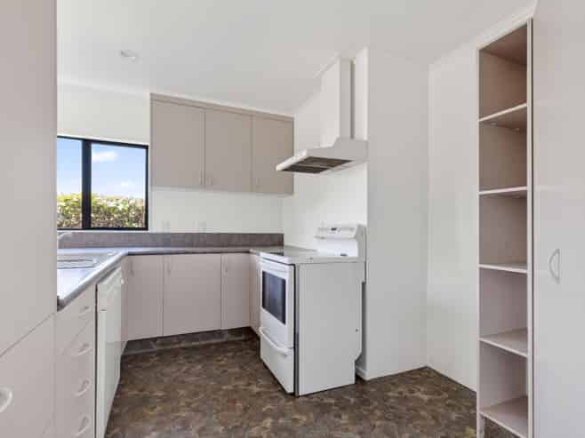 12 Koromiko Ave, Stoke