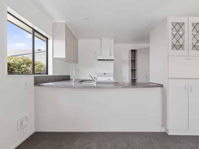 12 Koromiko Ave, Stoke