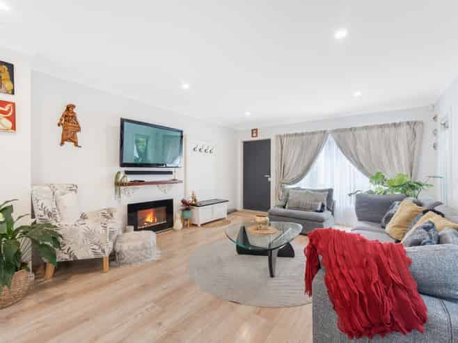 5 Waihanga Way, Bucklands Beach