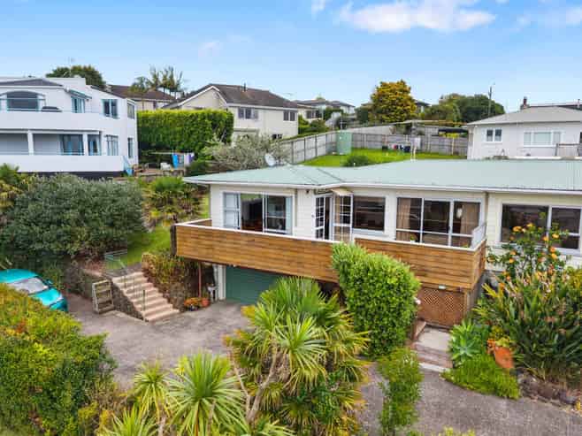 3/344A Beach Road, Mairangi Bay
