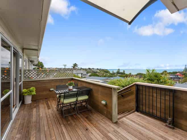 3/344A Beach Road, Mairangi Bay