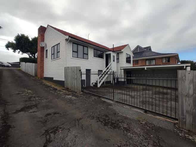 11 Dornwell Road, Mount Roskill