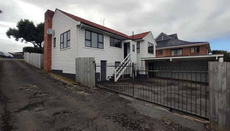 11 Dornwell Road, Mount Roskill