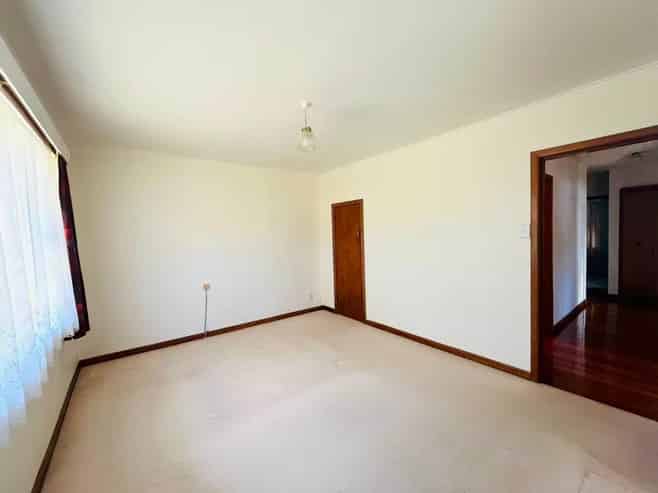 11 Dornwell Road, Three Kings