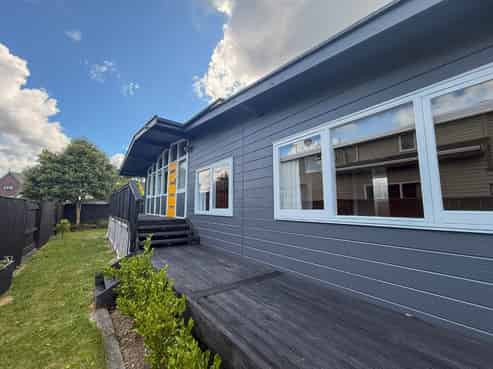 137 Richmond Avenue, Richmond Heights