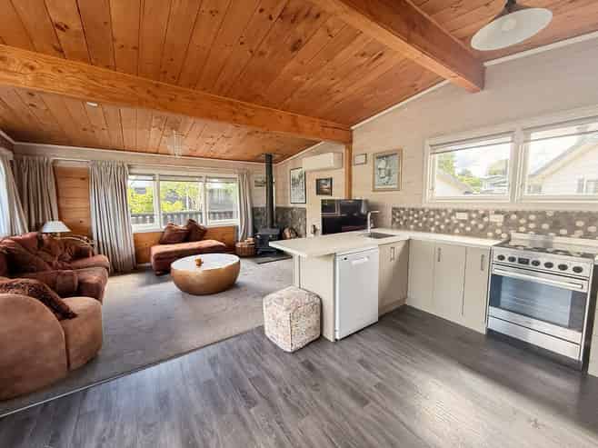 137 Richmond Avenue, Richmond Heights