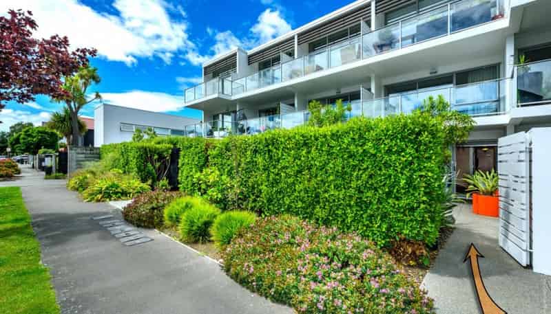 2/180 Peterborough Street, Christchurch Central