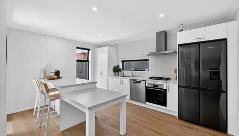 46 Hammick Crescent, Pyes Pa