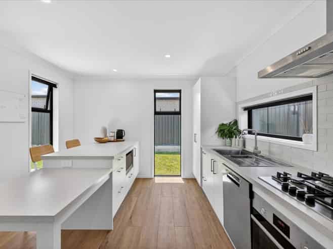 46 Hammick Crescent, Pyes Pa