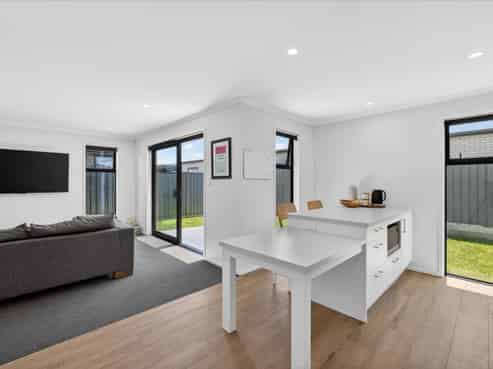 46 Hammick Crescent, Pyes Pa