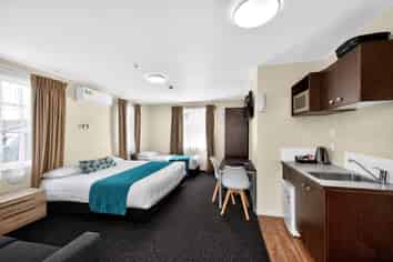 LAND AND BUSINESS, CASHFLOW PLUS UPSIDE
