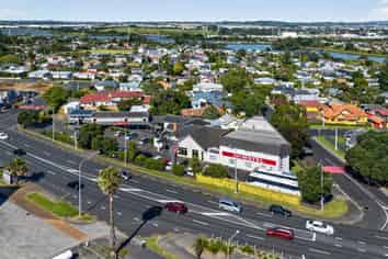 LAND AND BUSINESS, CASHFLOW PLUS UPSIDE
