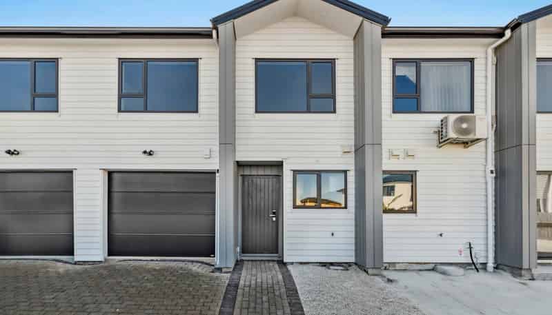 11B Kimpton Road, Papatoetoe