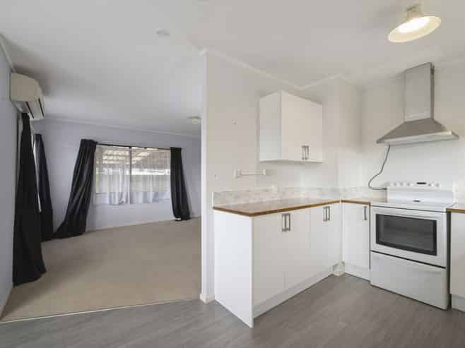 15A Beech Place, Owhata