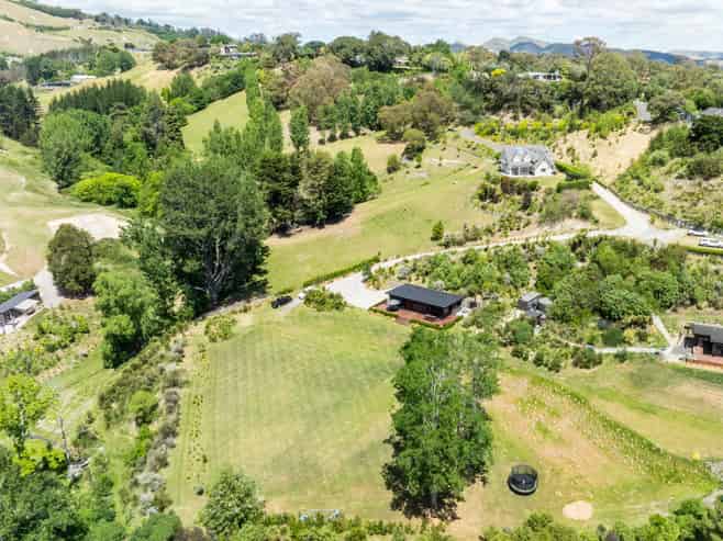 157 Durham Drive, Havelock North