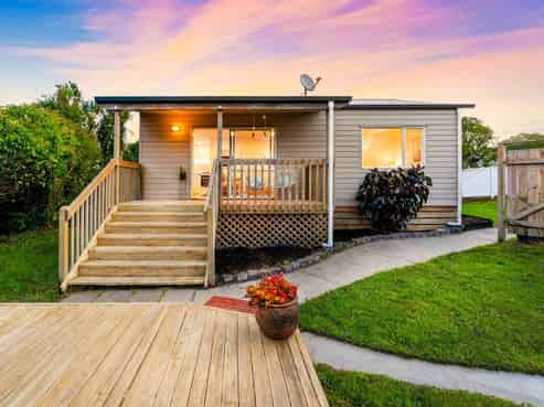 13A Becroft Drive, Forrest Hill