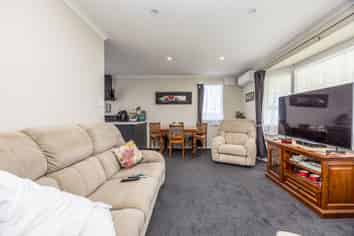 27a Church Hill Rd, Wellsford